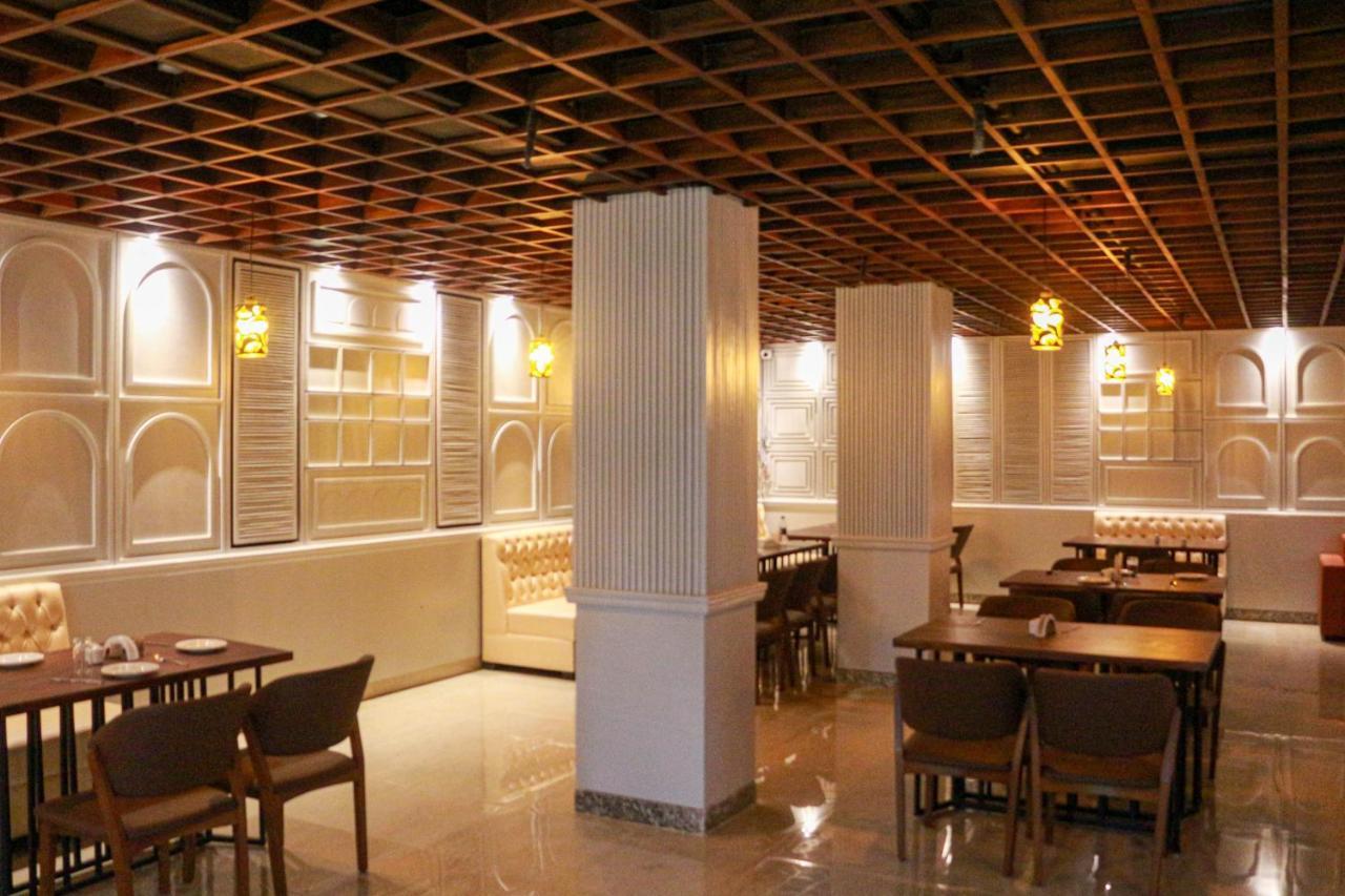 Itānagar Hotel Obsidian Blue מראה חיצוני תמונה