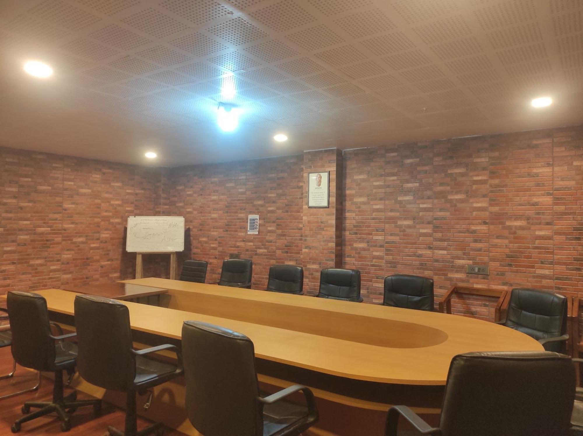 Itānagar Hotel Obsidian Blue מראה חיצוני תמונה