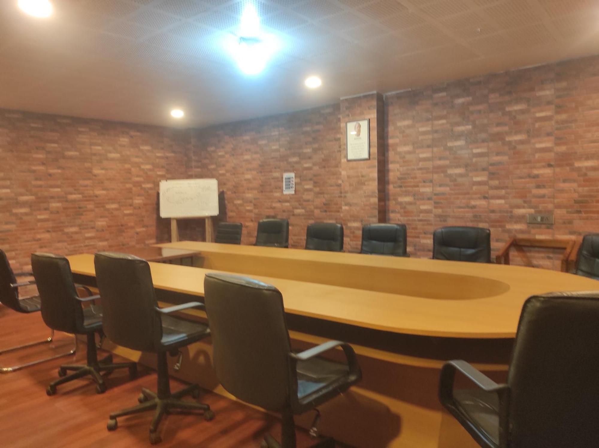 Itānagar Hotel Obsidian Blue מראה חיצוני תמונה