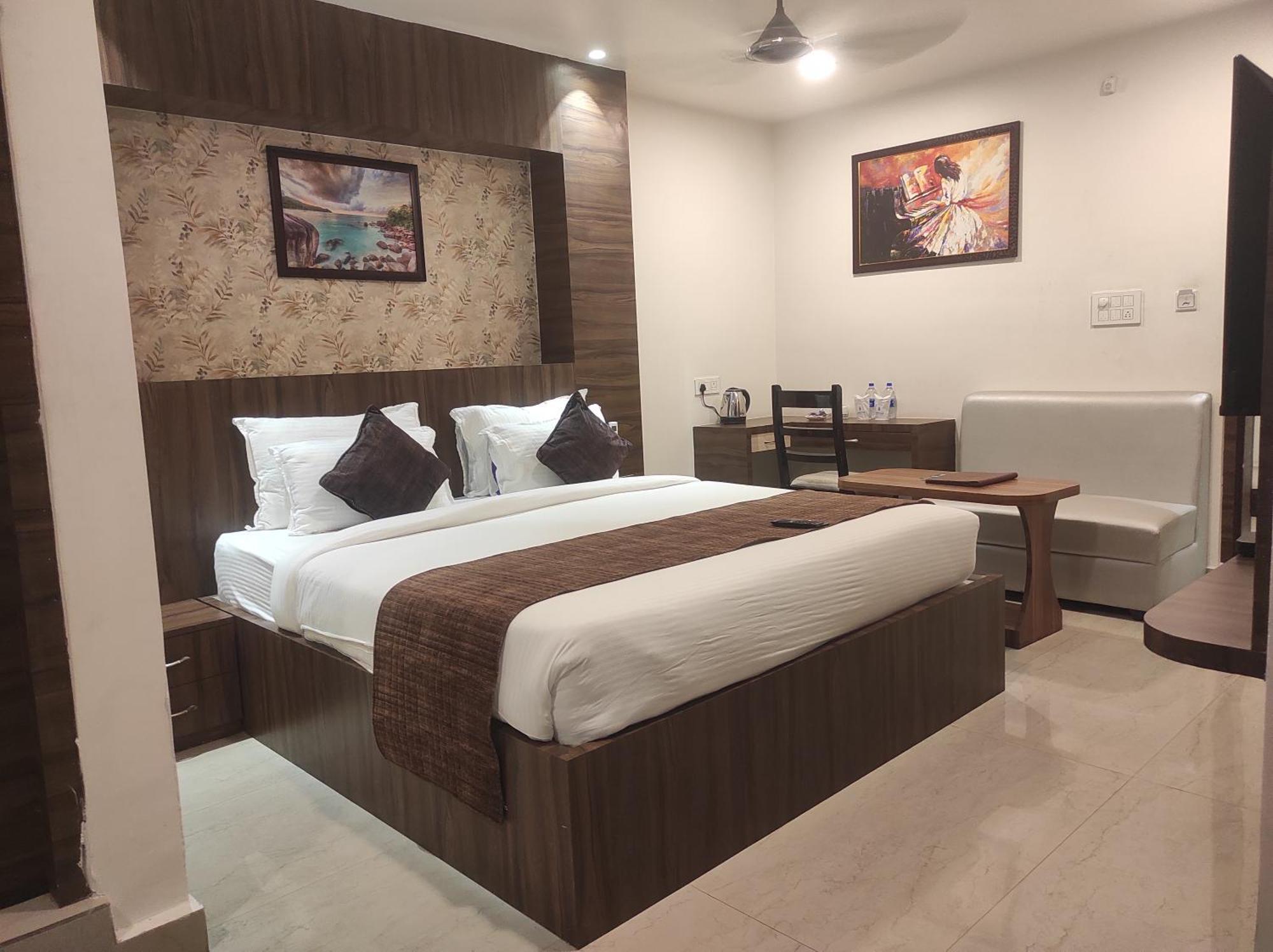 Itānagar Hotel Obsidian Blue מראה חיצוני תמונה